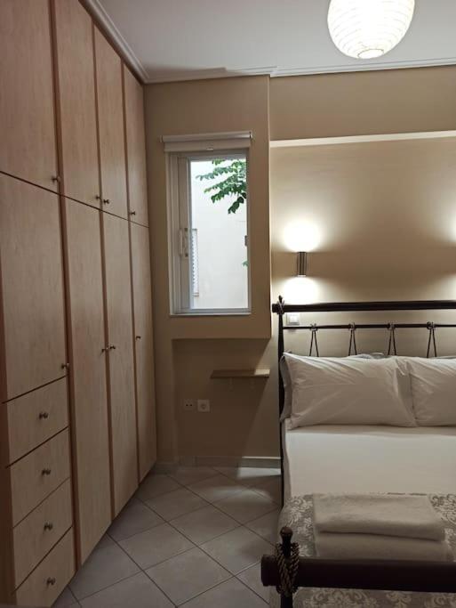 Central Living Атина Екстериор снимка